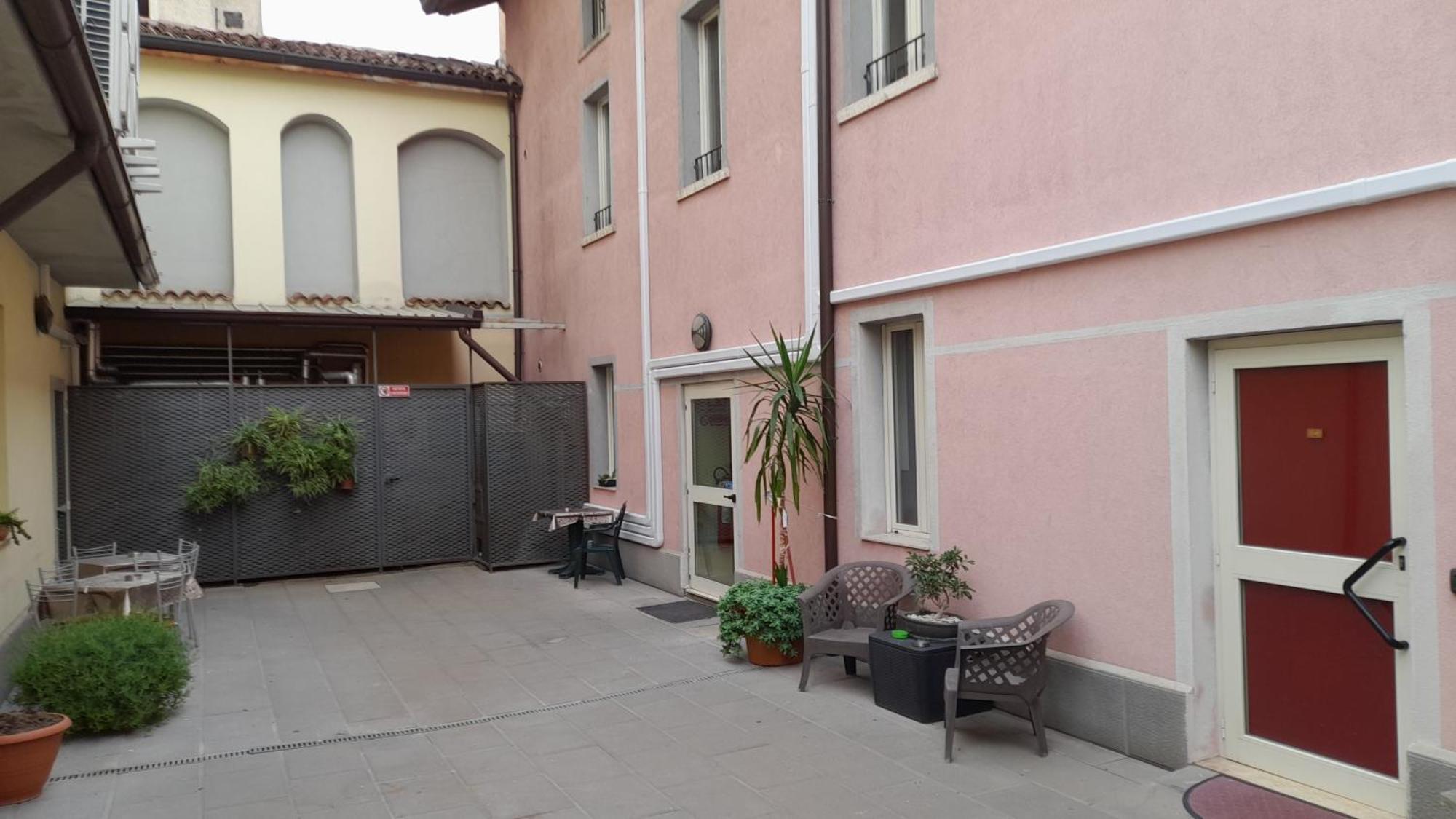 Hotel Della Volta Brescia Exterior photo